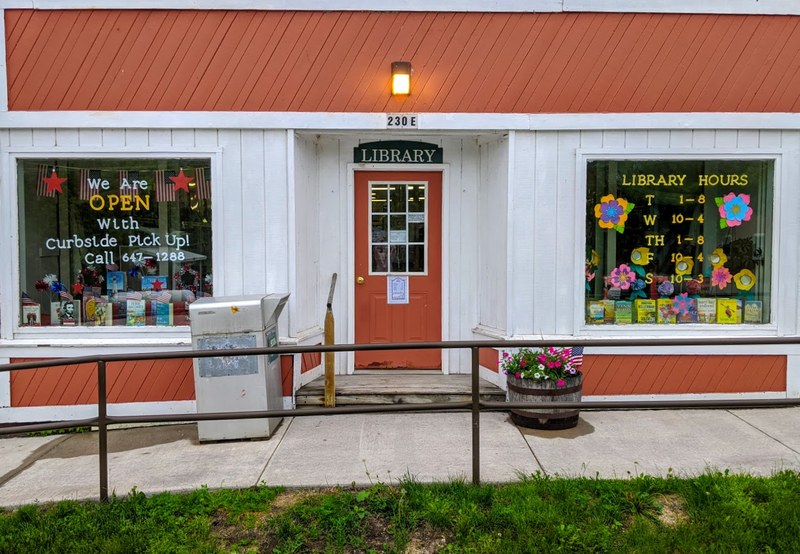 Welcome to Pickford Community Library